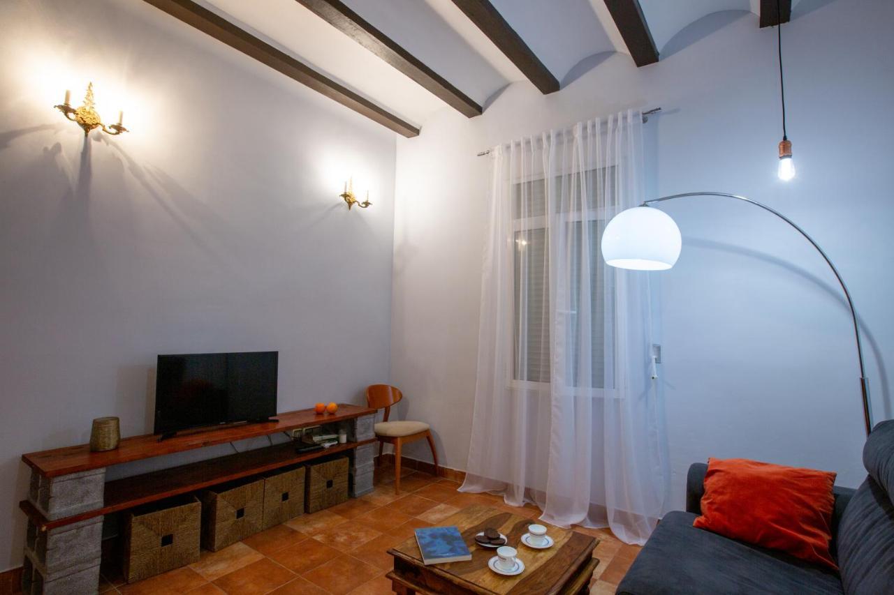 Cozy Apartment Near The Center, Torres De Serrano Валенсия Экстерьер фото